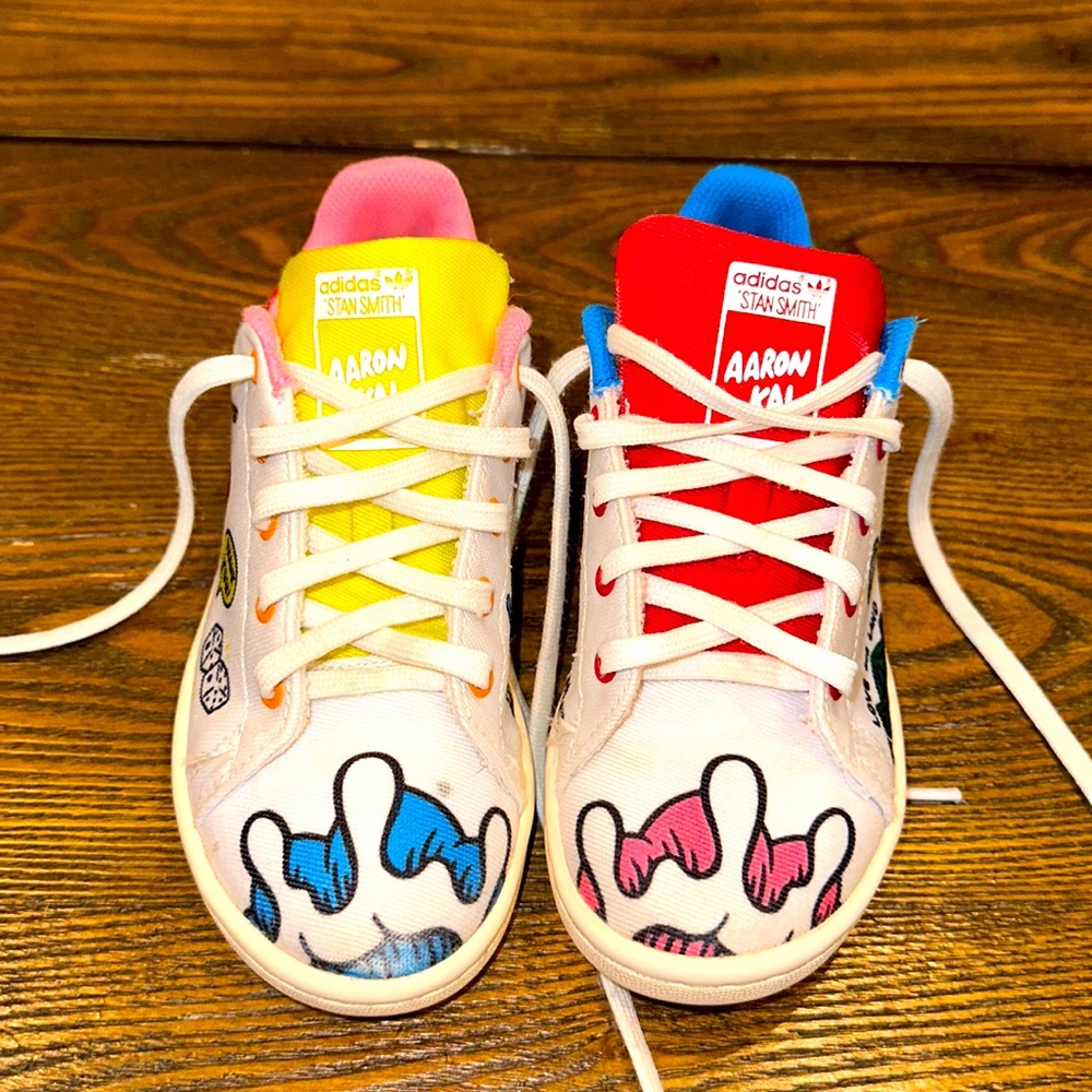 adidas originals Aaron Kai x Stan Smith Primeblue Little Kid 'Doodles' FY2687